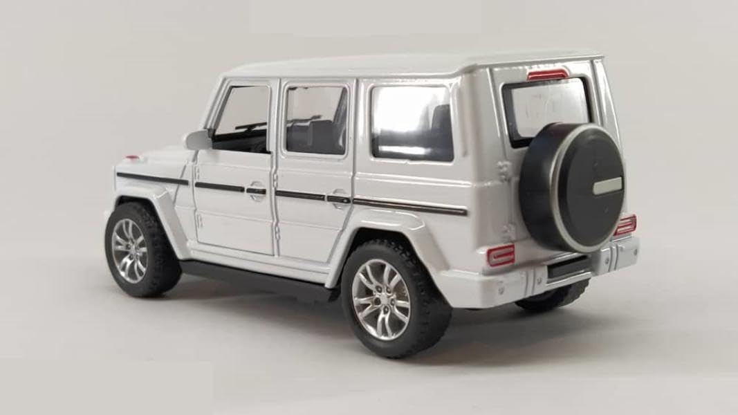 JSD PRO®- G-Wagon -JSD-DC010 -Premium Collection-Die Cast Model 1:32-Metal Toy Car with Storage Box (White)