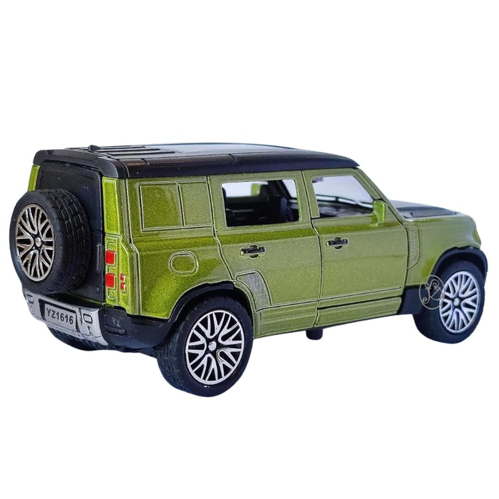 JSD PRO®- Defender- Green -JSD-DC012 -Premium Collection-Die Cast Model 1:32-Metal Toy Car with Storage Box (Green)