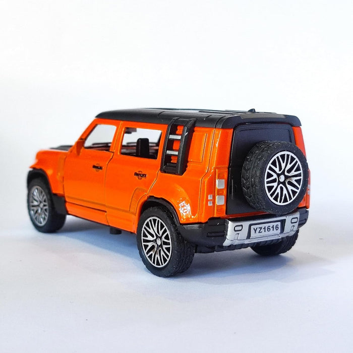 JSD PRO®- DEFENDER-JSD-DC007 -Premium Collection-Die Cast Model 1:32-Metal Toy Car with Storage Box (Orange)