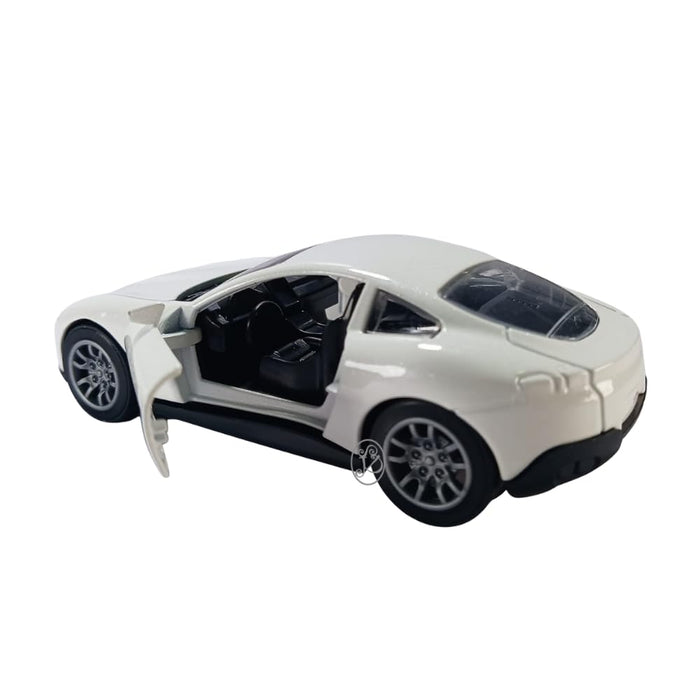 JSD PRO®- Lamborghini -JSD-DC068-Premium Collection-Die Cast Model 1:32-Metal Toy Car with Openable Doors, Light & Sound (White)